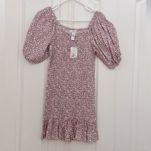 ✨NWT | Japna | Floral balloon sleeves ruffled milkmaid dress